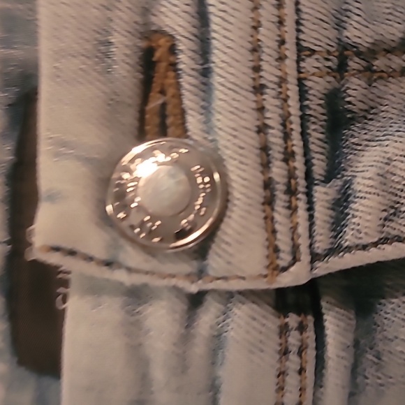 So slimming  by Chico jeans size 1 crop - Picture 4 of 5